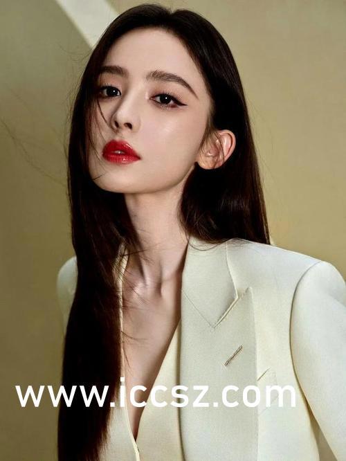 暗黑爆料在线吃 明星黑料网站视频,暗黑爆料网站揭秘明星在线吃黑料视频内幕